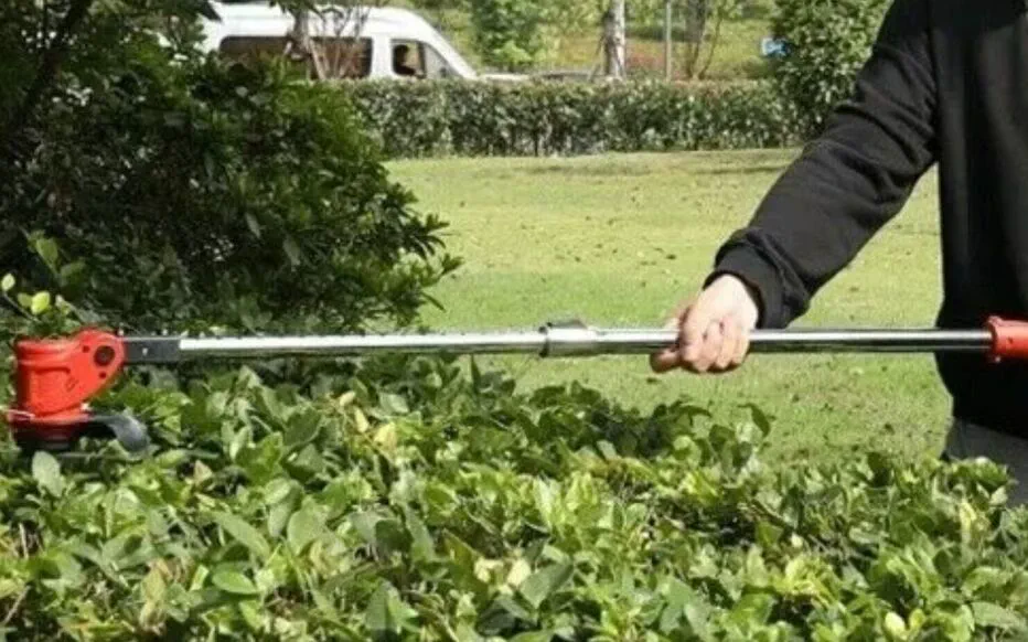 Transformez votre jardin avec la débroussailleuse promotionnelle sur AliExpress !