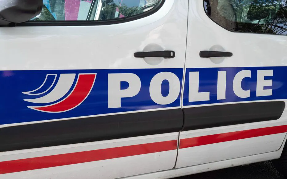 Un braquage audacieux au cœur de Paris : deux suspects recherchés