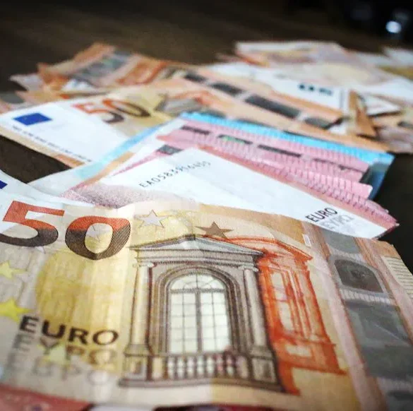 Un gros dossier avec des montants qui donnent le vertige