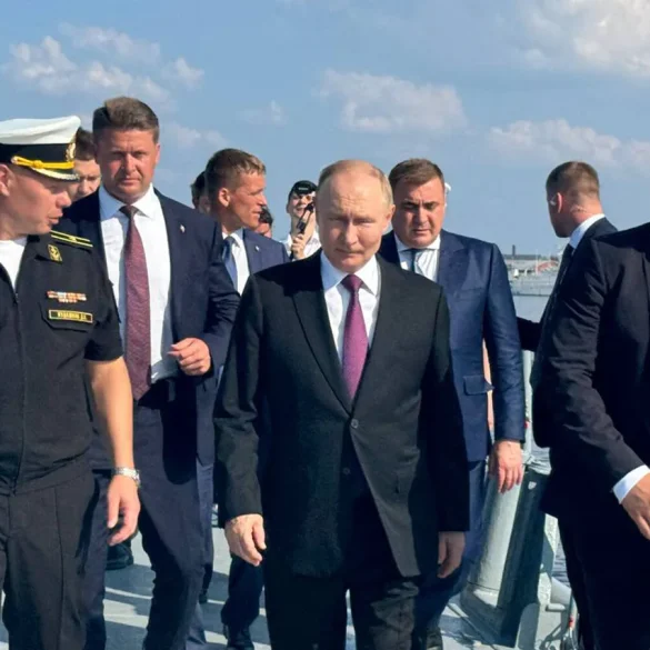 Un modèle de navire, un geste d'amitié entre la Russie et le Royaume-Uni