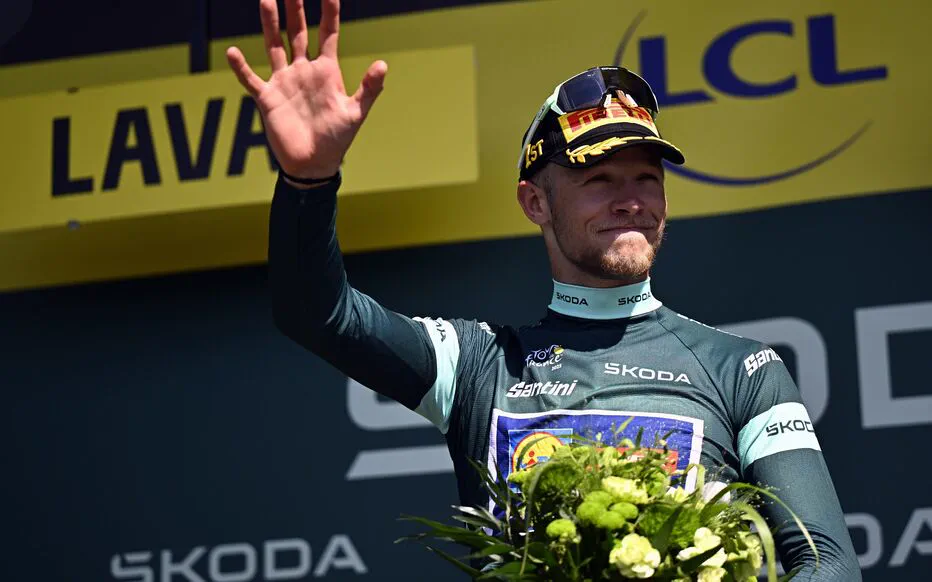 Un siècle d'attente pour le cyclisme italien : Jonathan Milan met fin à la malédiction