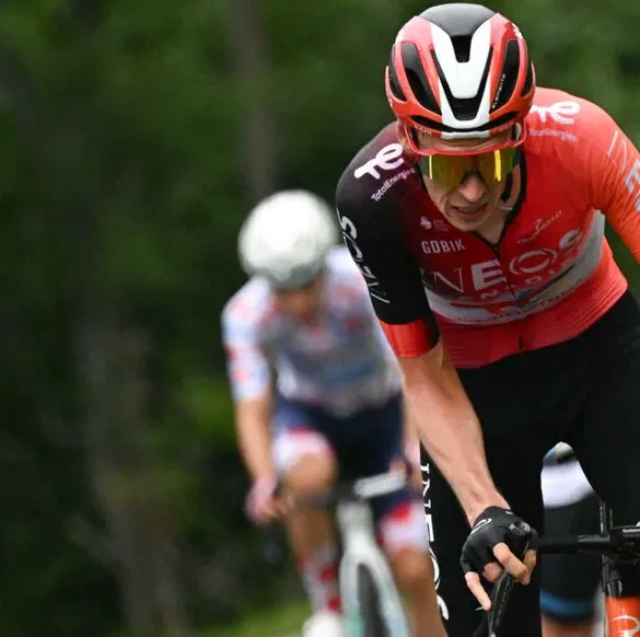 Une spectatrice heurtée par une voiture à propos du Tour de France