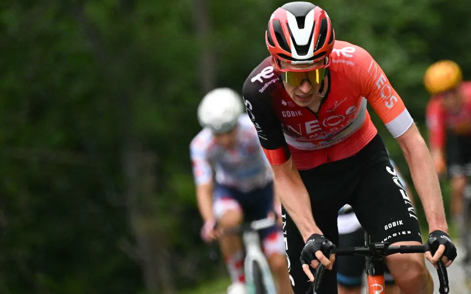 Une spectatrice heurtée par une voiture à propos du Tour de France