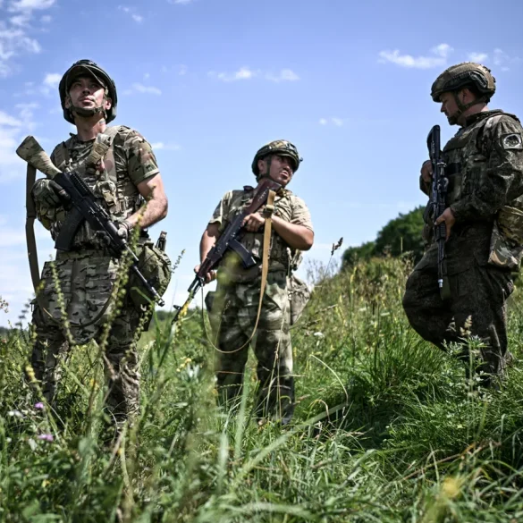 Des restes humains de soldats ukrainiens découverts dans l'oblast de Koursk