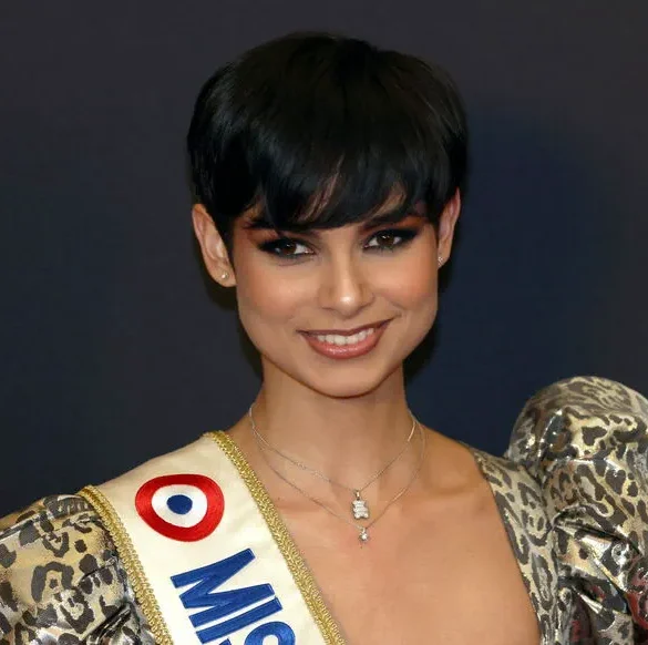 Ève Gilles, Miss France, représentera la France à Miss Univers 2025