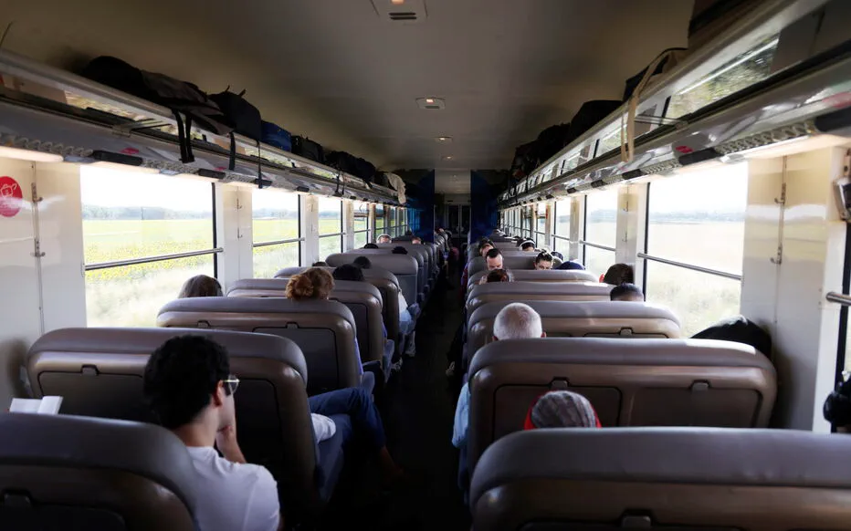 La correction facile des erreurs dans les règles normales