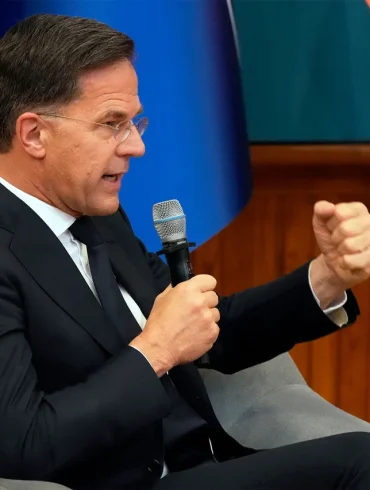 La Russie et la Chine intensifient leur arsenal militaire face à l'UE