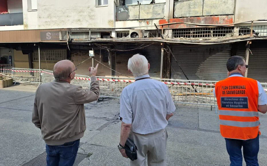 La scène apocalyptique de Poissy sous le choc des habitants