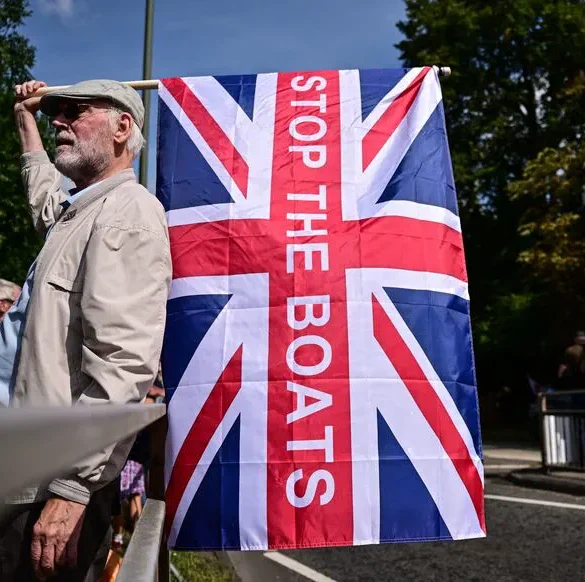 Le gouvernement britannique s'attaque aux délais d'attente dans les procédures d'asile