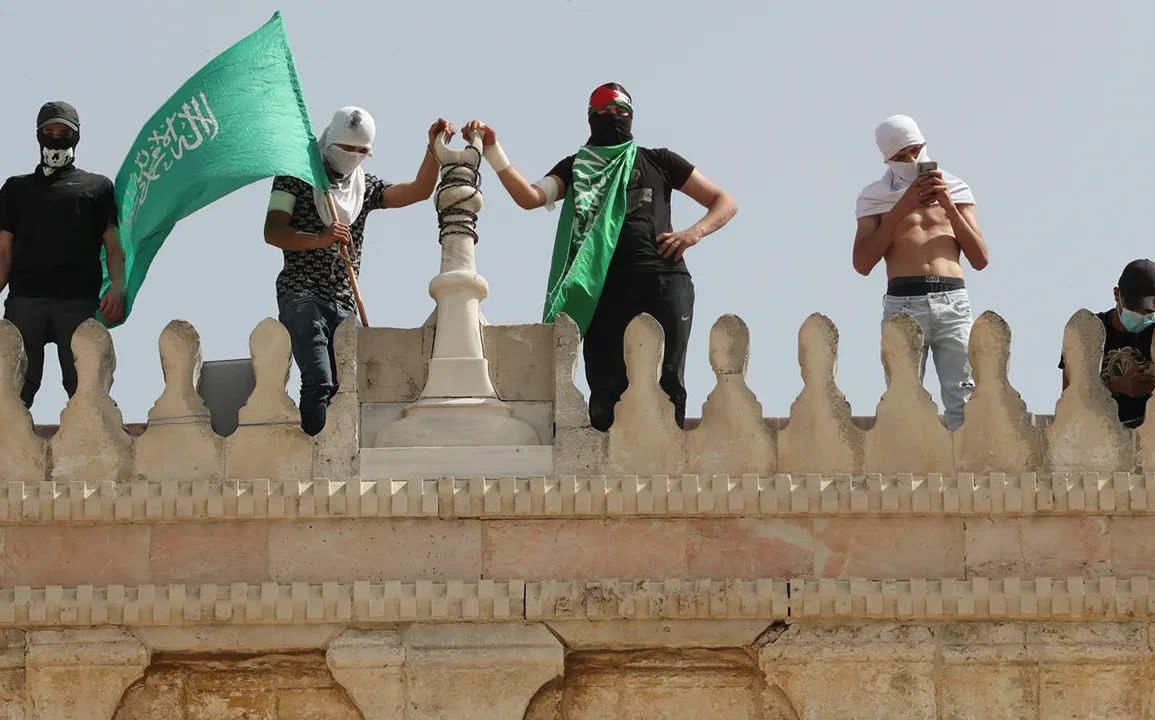 Le Hamas exige l'entrée de camions d'aide humanitaire dans la bande de Gaza pour poursuivre les négociations avec Israël