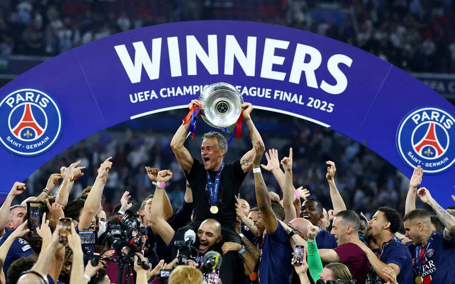 Le Paris Saint-Germain brille aux récompenses du football mondial