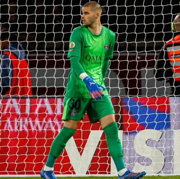 Le talent de Paris se dévoile dans les cages