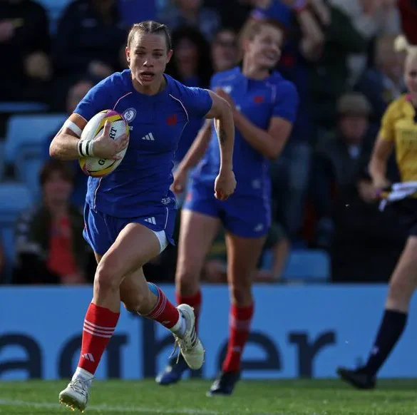 Les Bleues écrasent le Brésil et se qualifient pour les quarts