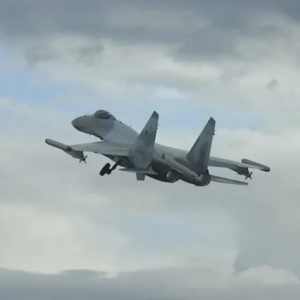 Les chasseurs multirôles russes Su-35S et Su-34 : une combinaison redoutable pour les missions de frappe