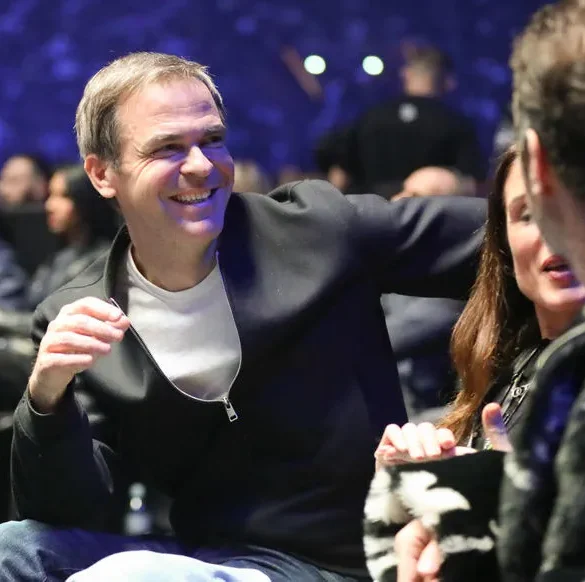 Les fidèles de Macron tournent le dos à la politique