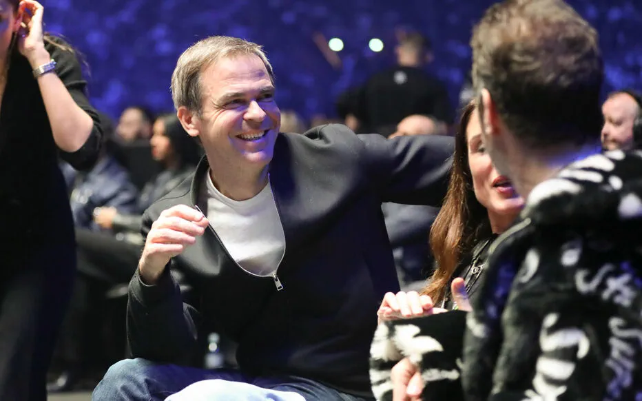 Les fidèles de Macron tournent le dos à la politique