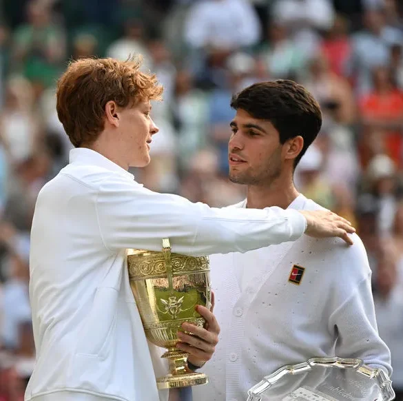 Les grands rivaux se rencontrent à nouveau : Sinner et Alcaraz pour un classique à Cincinnati