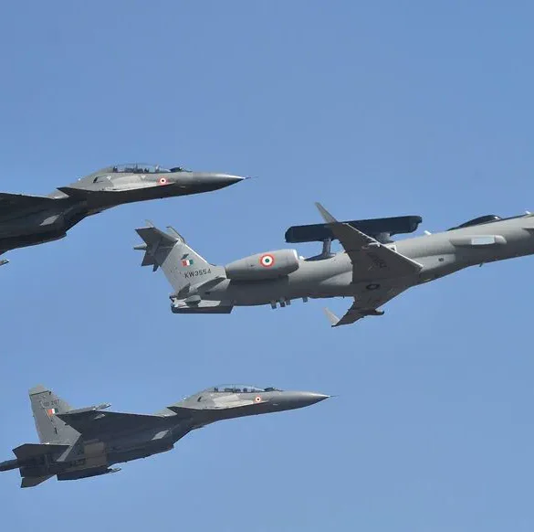 Les services de renseignement ukrainiens frappent fort en ciblant des avions de chasse russes en Crimée