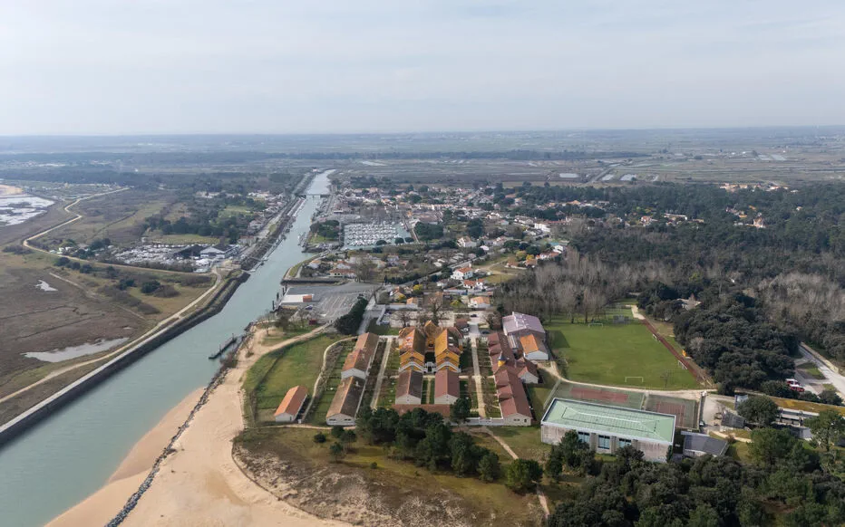 L'île d'Oléron continue sa bataille contre les géants du web