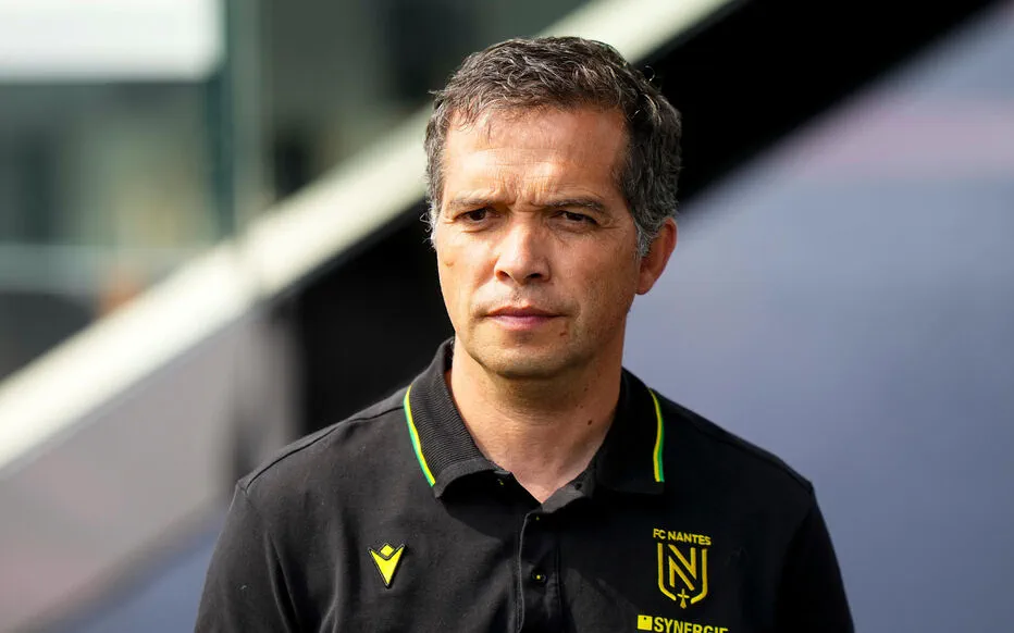 Luis Castro suspendu pour la première journée de Ligue 1 entre Nantes et le PSG