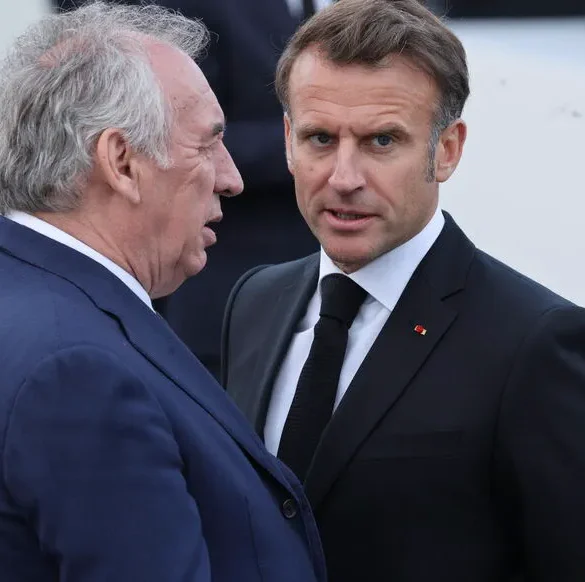 Macron dans un coup de théâtre : la crise des lieutenants