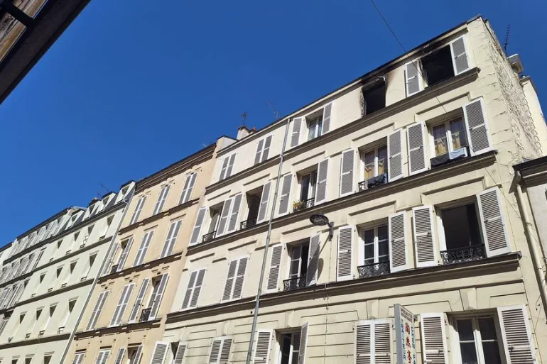 Meurtre et incendie : un drame faussement nommé à Paris