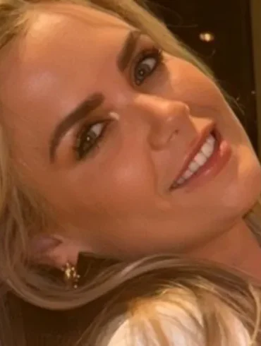 Mort mystérieuse : Martha Nolan-O'Slatarra, 33 ans, découverte inconsciente sur un yacht au large de Long Island