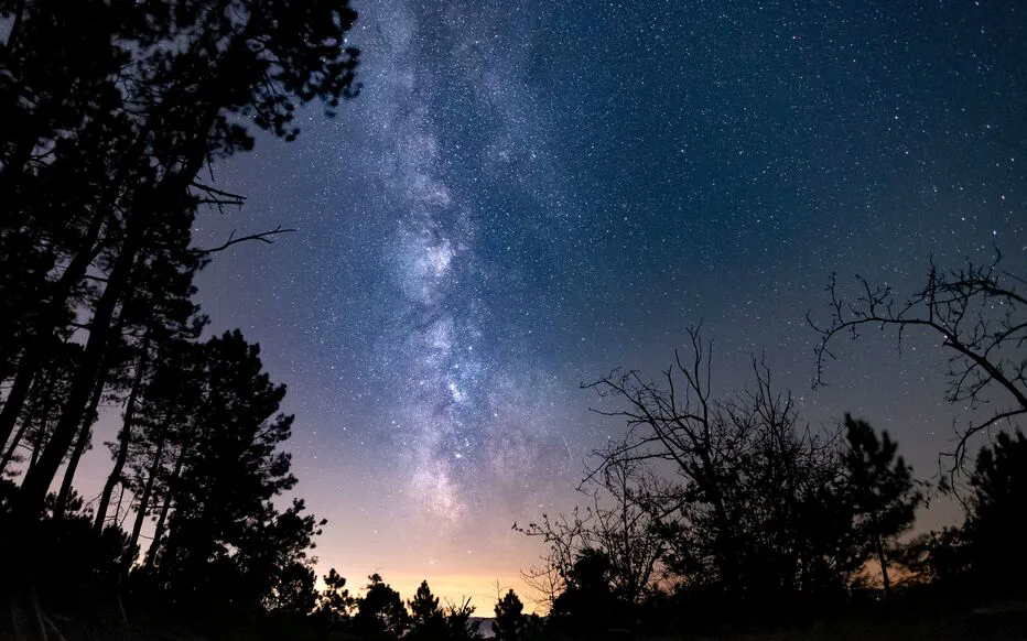 Nuit des Étoiles : un spectacle céleste en France du 12 au 14 août