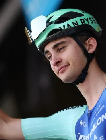 Paul Seixas signe un départ prometteur au Tour de l'Avenir