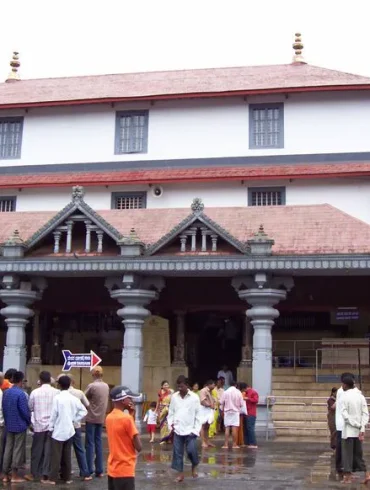 Rebondissement dans l'affaire du meurtre de femmes en Inde : un parjure arrêté