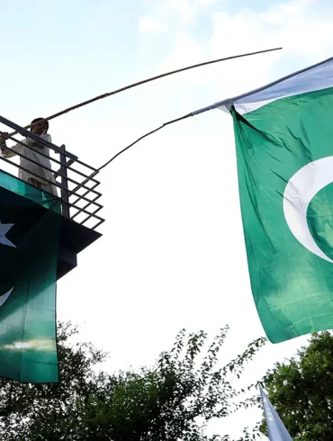 Russie-Pakistan : Renforcement militaire et coopération en Afghanistan