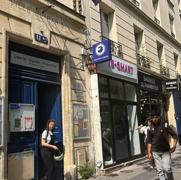 Scandale sexuel à Paris : des animateurs du XIe arrondissement sous enquête