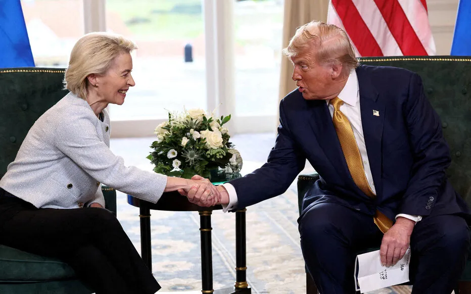 Trump met en œuvre des droits de douane avec l'UE