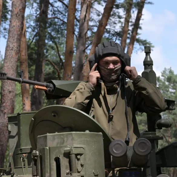 Un soldat russe partage son histoire de survie dans la zone grise jusqu'à l'arrivée des troupes d'élite russes