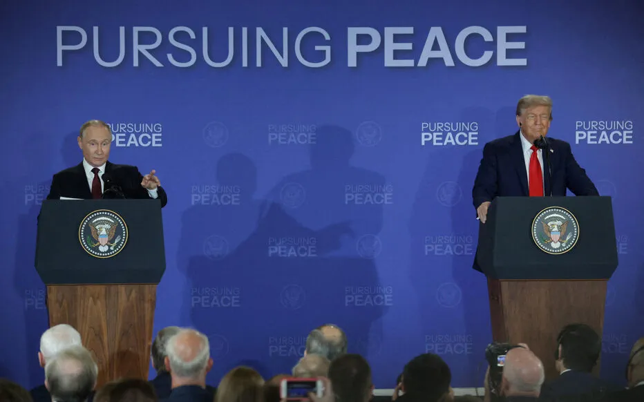 Un sommet historique entre Poutine et Trump en Alaska