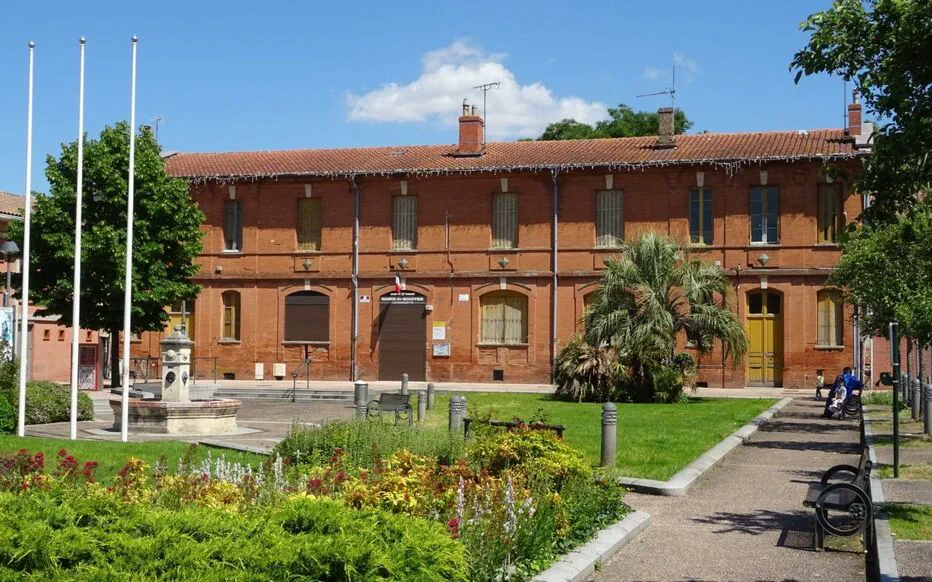 Urgence Logistique : Les Habitants de Lafourguette s'Opposent au Projet d'Entrepôt