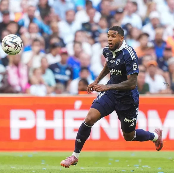 Va-et-vient à l'entraînement du Paris FC : des arrivées et des départs attendus