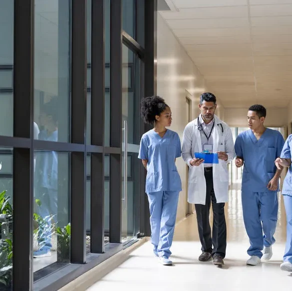 Défis pour les étudiants en médecine handicapés : une étude met en lumière les inégalités