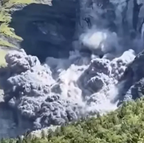 Éboulement spectaculaire dans le Cirque du Fer à Cheval : aucun blessé mais un volume important de roche s'est effondré