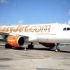Incidents à l'aéroport de Manchester : un véhicule entre en collision avec un avion EasyJet