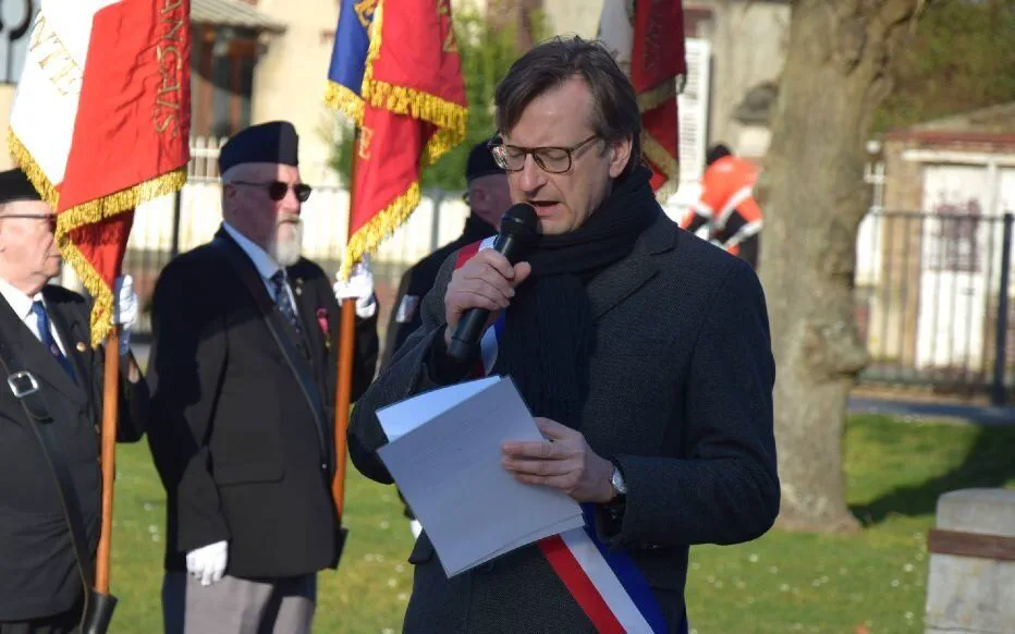 Insultes en ligne : un résident de Pont-Sainte-Maxence condamné pour avoir difffusé des images injurieuses envers le maire