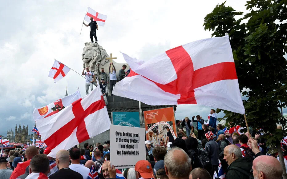 La division sociale en Grande-Bretagne sur les questions de migration atteint un point critique