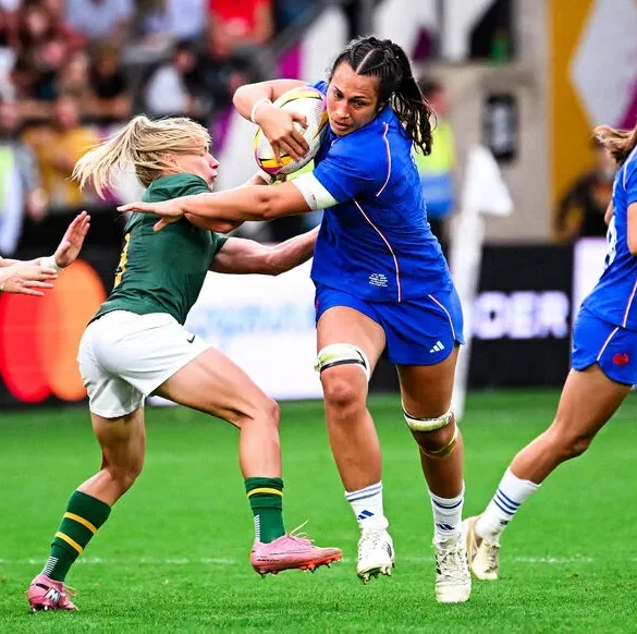La Fédération française de rugby frappe les joueuses du XV de France féminin