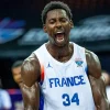 La France rebondit face à la Pologne grâce à une performance impressionnante de Guerschon Yabusele
