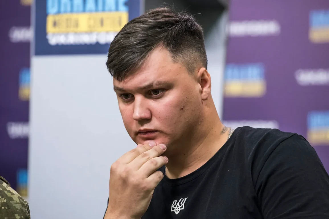 La mère du pilote russe Maxime Kuzminov quitte la Russie avant sa trahison
