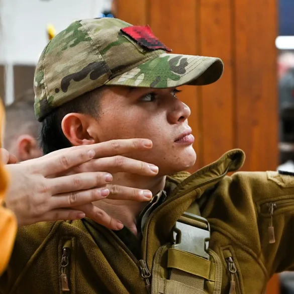 L'Ukraine s'attaque aux stéréotypes sexistes dans la préparation militaire