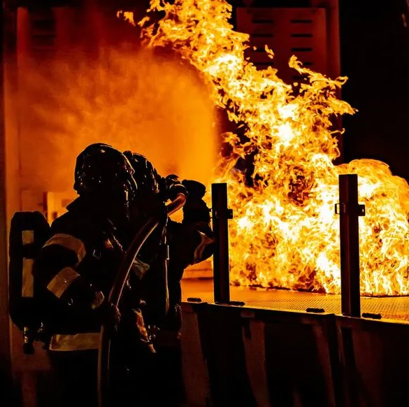 Quatre ados norvégiens meurent dans un incendie tragique à Hamar