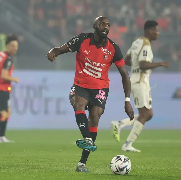 Red Card Change of Pace in Rennes-Lens Match