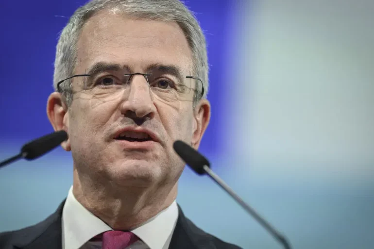 Scandale au sommet : Le PDG de Nestlé, Laurent Freixe, déchu pour une liaison interdite