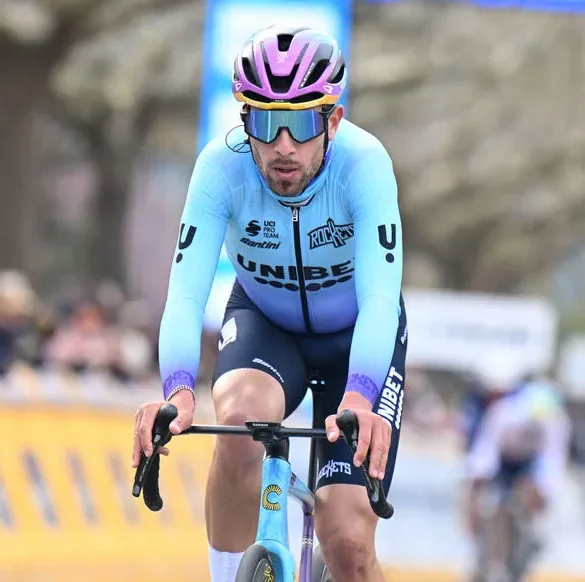 Scandale de dopage : Giovanni Carboni suspendu pour anomalies dans son passeport biologique